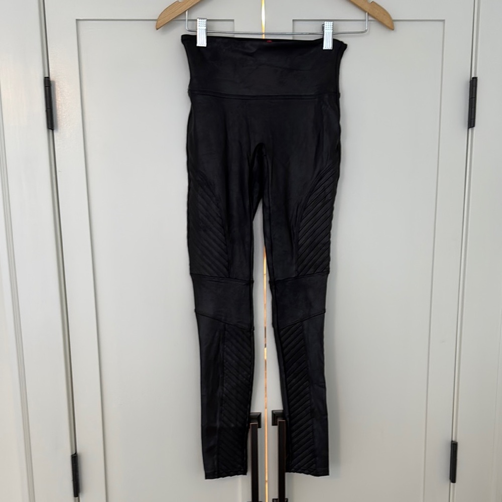 Black High-Waisted Leggings